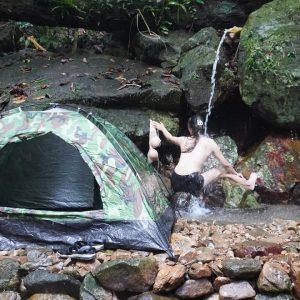 LIVING OFF GRID - Solo camping in the rainforest, Cooking on stone - Bushcraft Outdoors Ep.7