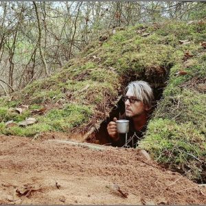 SURVIVAL VIKING HUD BUSHCRAFT SHELTER FIRE INSIDE COOKING ALONE IN THE WOODS